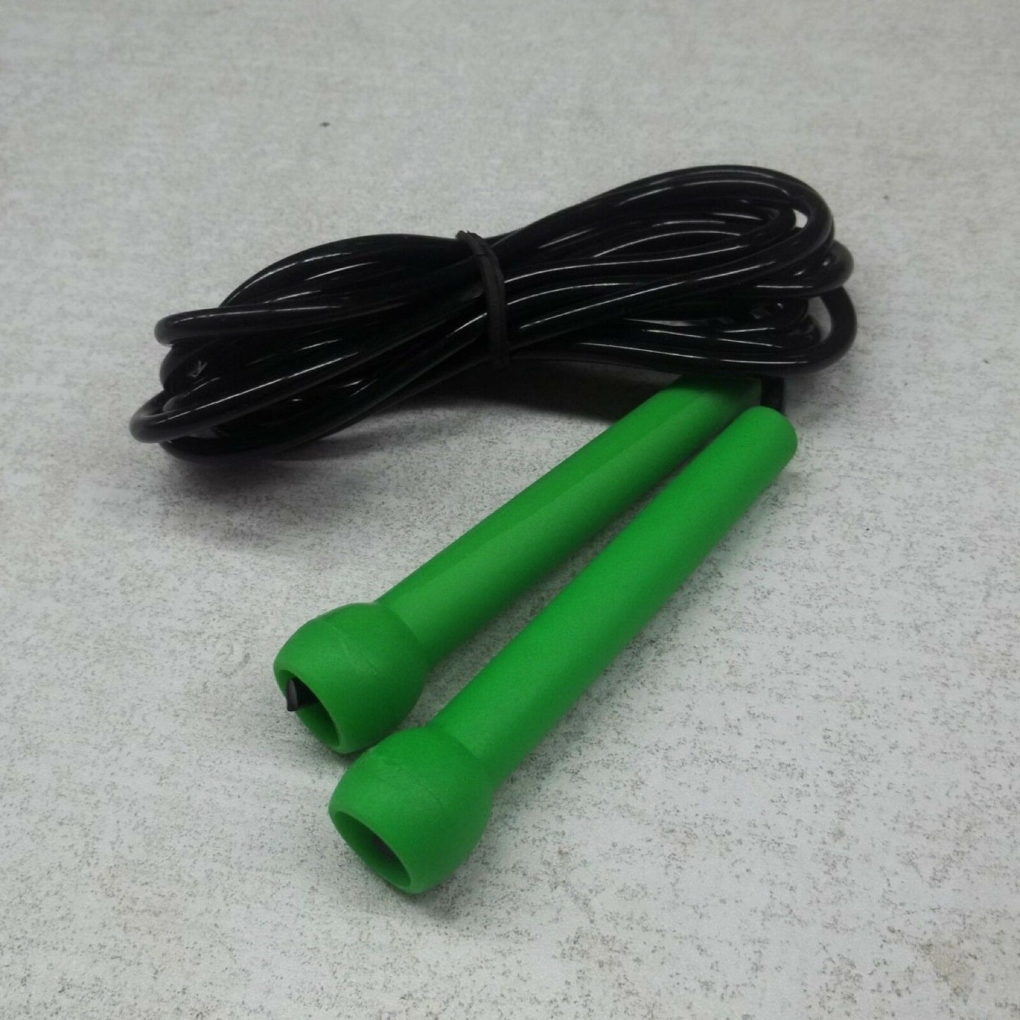 Ultimate - Regular Jumping Rope With Plastic Handle - Anti Hand Sweat